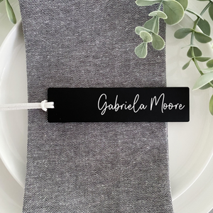 Personalised Slim design modern luggage tags weddings favours. In colurs green, pink, latte, beige. These make perfect cheap wedding favour and place cards. 